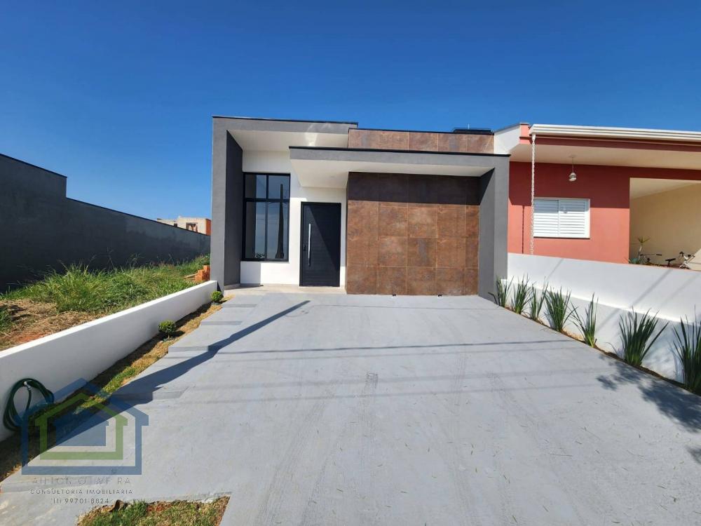 Lindo Térrea de  100m² à venda no excelente  Condomínio   Fechado  Jardim-  Sorocaba - SP. - Casarely Imóveis