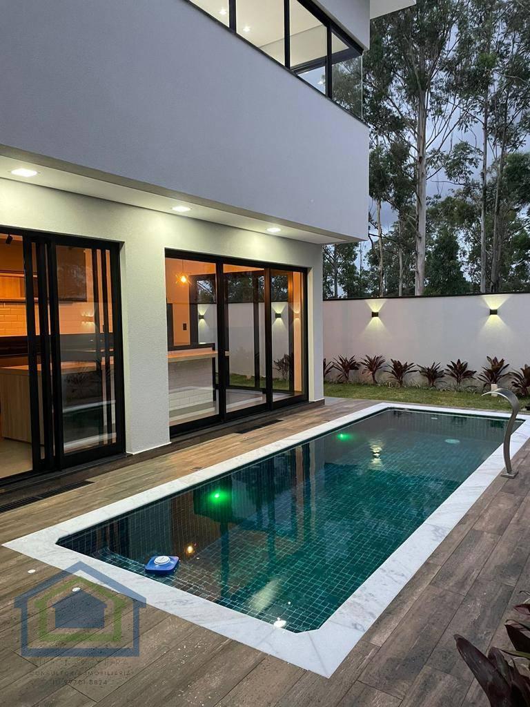 Lindo Casa Térrea de  249m² à venda no excelente  Condomínio  Central Parque   Salto- SP. - Casarely Imóveis