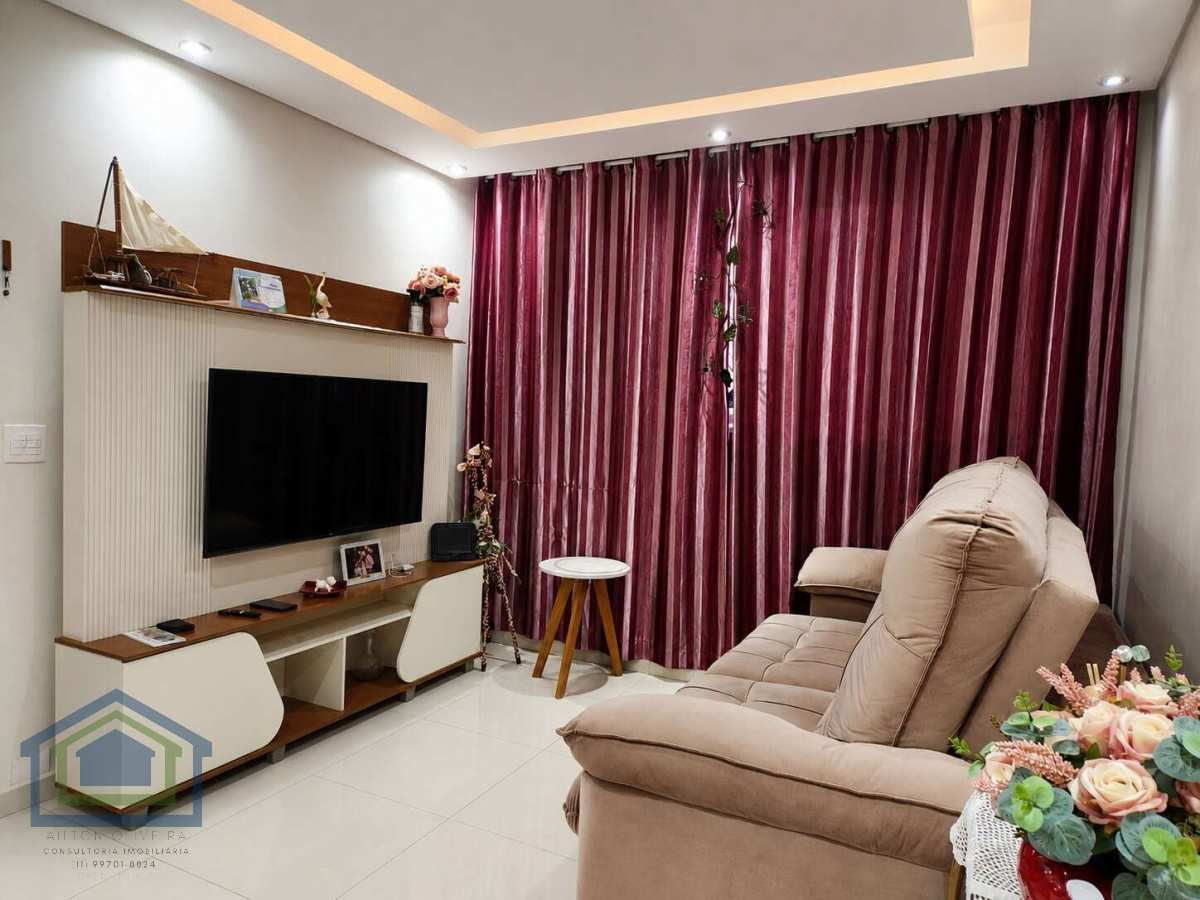 Casa Térrea à venda com 100m² de Área Construída, terreno de 125m², no bairro Assunção - São Bernardo do Campo - SP. - Casarely Imóveis