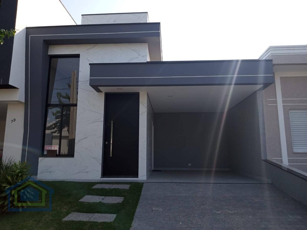 Linda Casa Térrea de 107m² de Área Construída, à venda no excelente Condomínio Terras de São Francisco - Sorocaba - SP - Casarely Imóveis