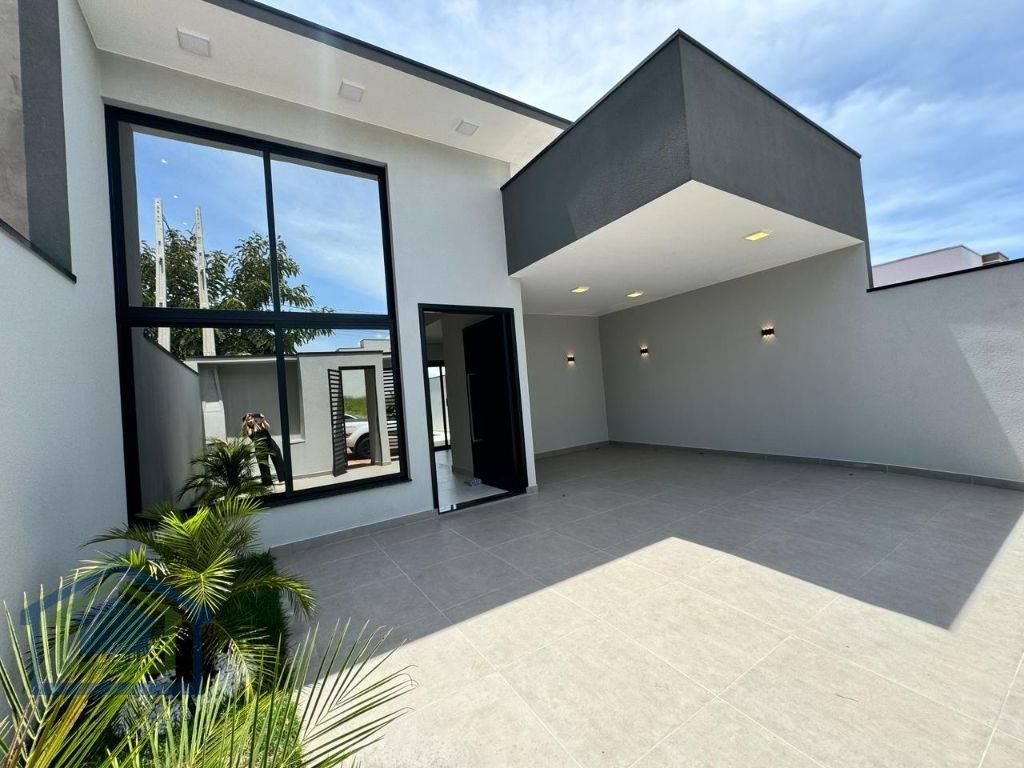 Linda Casa Térrea de 138m² e Terreno de 200m2, no Bairro Portal Ville Jardim em Boituva - SP. - Casarely Imóveis