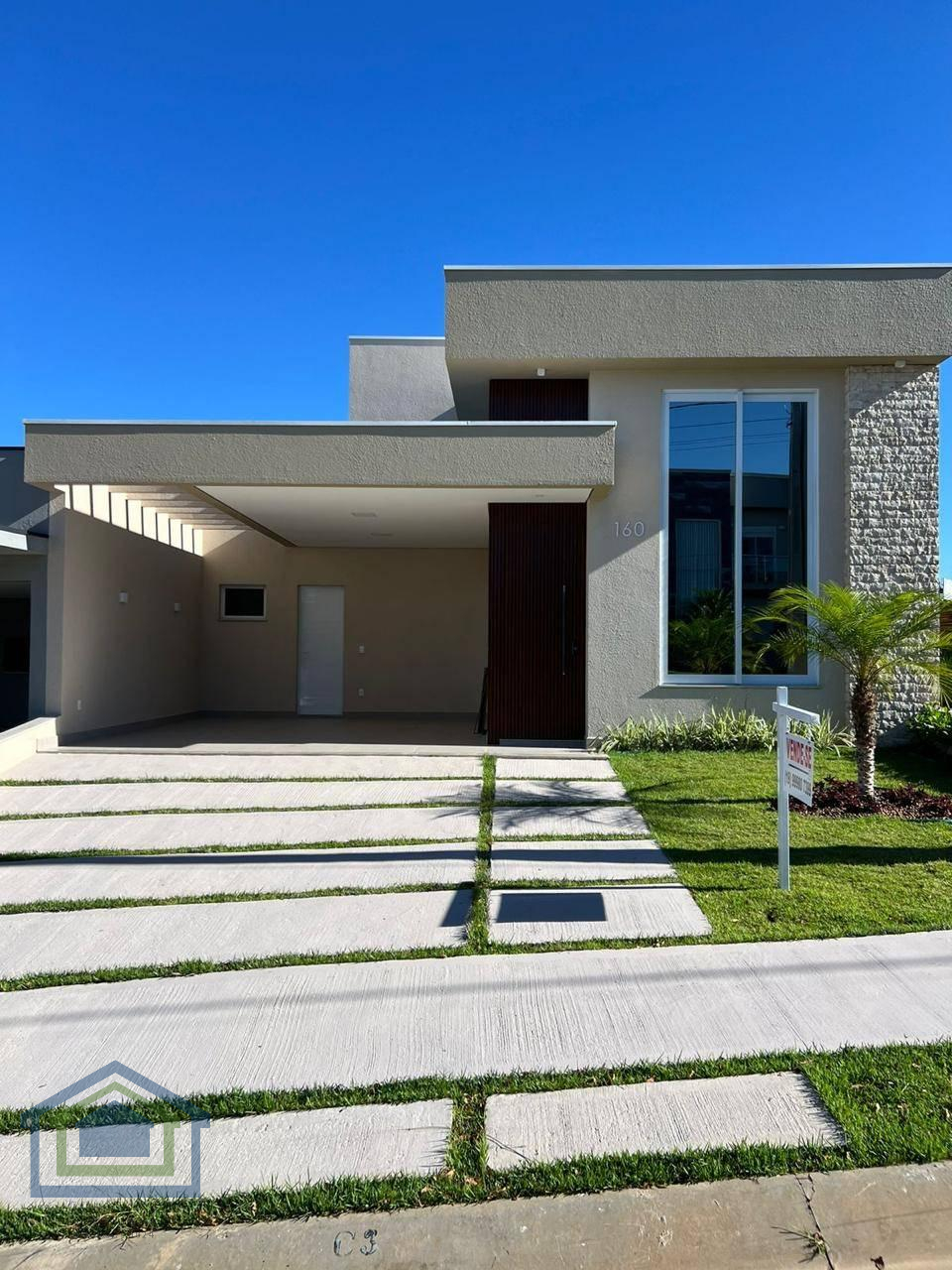 Linda Casa Térrea de 150m² de área Construída e Terreno 250m² à venda no excelente Condomínio Fechado Viena em Indaiatuba- SP. - Casarely Imóveis