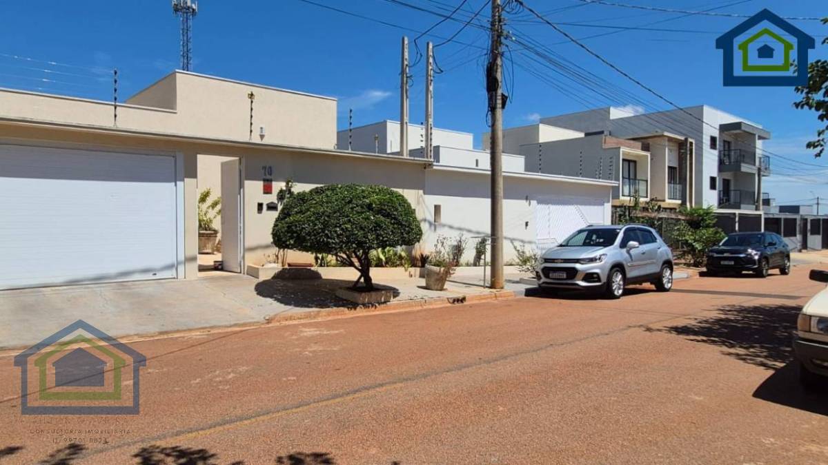 Linda Casa Térrea de 181m2, e Terreno 250m2, no Bairro Portal Ville Azaleia em Boituva- SP. - Casarely Imóveis