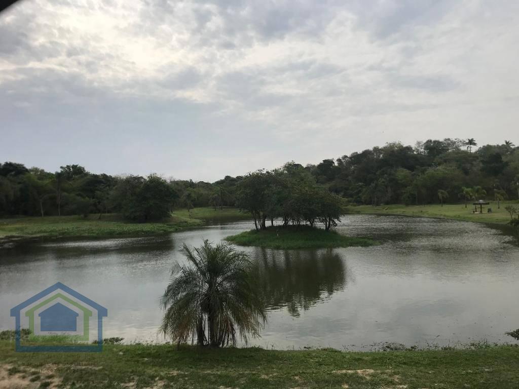 Linda Casa Térrea de  190m² à Terreno de 420m2,  venda no excelente  Condomínio Solares Resort -  Boituva- SP. - Casarely Imóveis