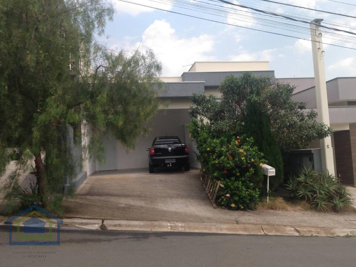 Linda Térrea de 138m² de área Construída, e Terreno de 200m2, à venda no excelente Condomínio Fechado Jardim Milano - Sorocaba - SP. - Casarely Imóveis