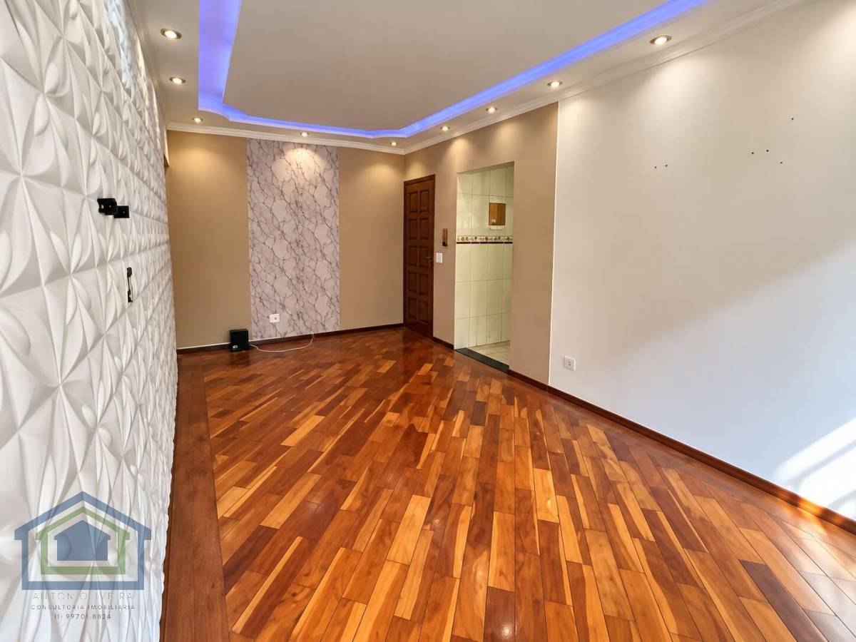 Lindo Apartamento à venda com 60m² de área construída, no Edifício Pintassilgo, no bairro Taboão em São Bernardo do Campo - SP.
