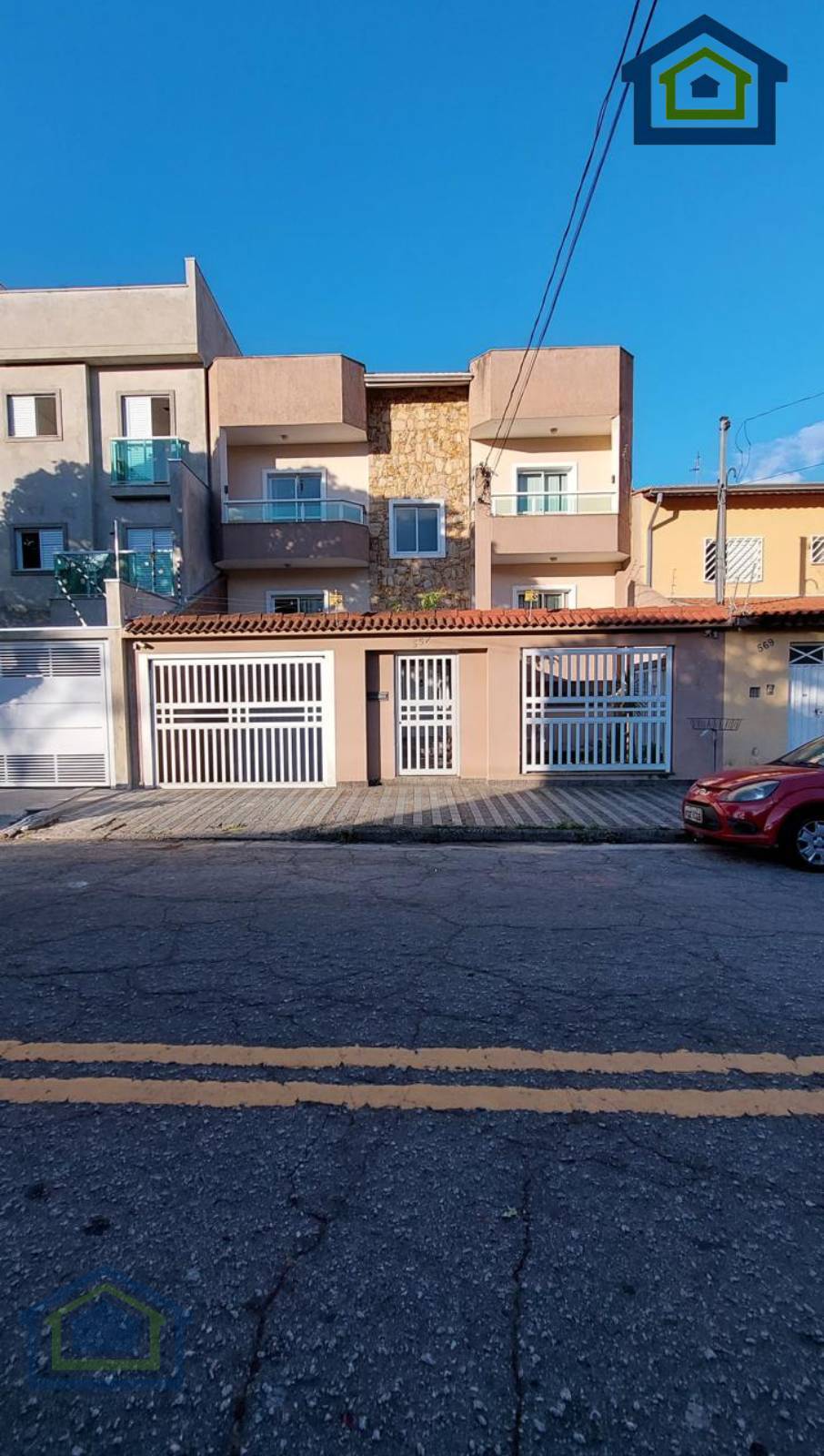 Lindo Apartamento de 78m² com 02 Dormitórios Sendo 01 Suíte, á venda, no Vila Pires, em Santo André - SP - Casarely Imóveis