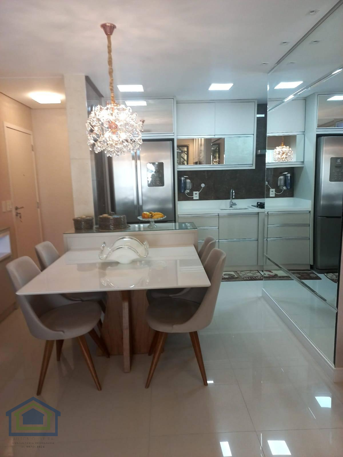 Lindo Apto Padrão em Condomínio Gran Village, com 81m2 á venda, 03 dormitórios Seno 01 Suítes, Sala, Cozinha Planejada, 02 Vagas, no Jardim Independên - Casarely Imóveis