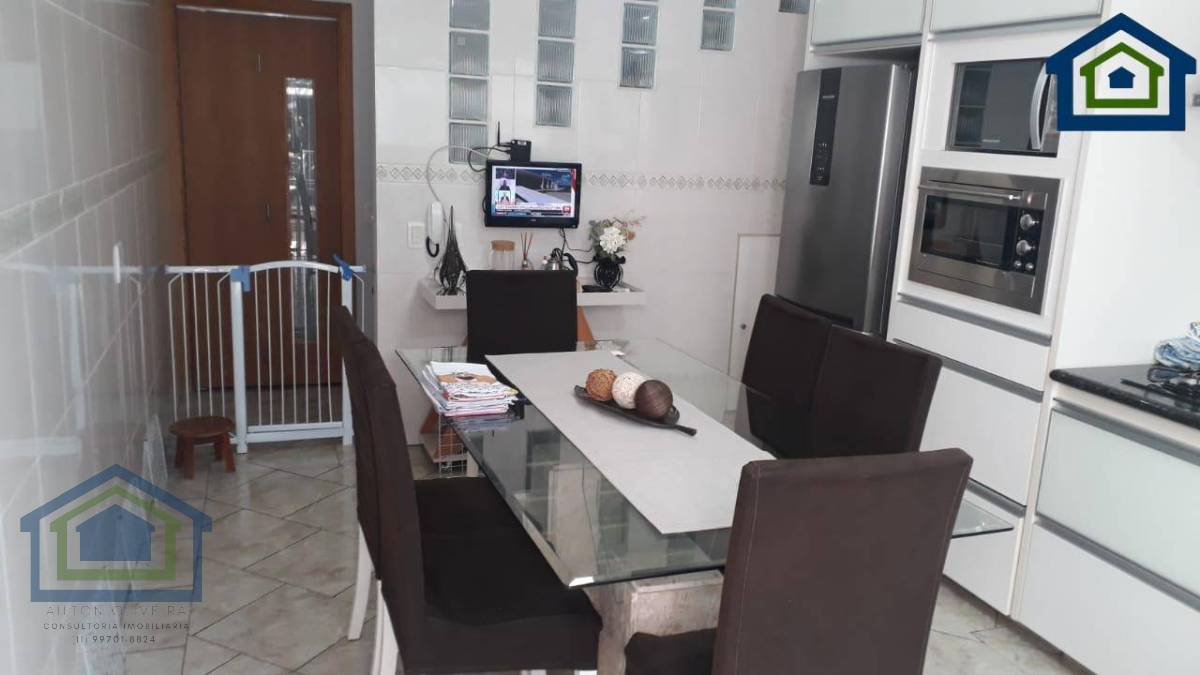 Lindo Sobrado à Venda com 135m² no Bairro Demarchi em São Bernardo do Campo - SP - Casarely Imóveis