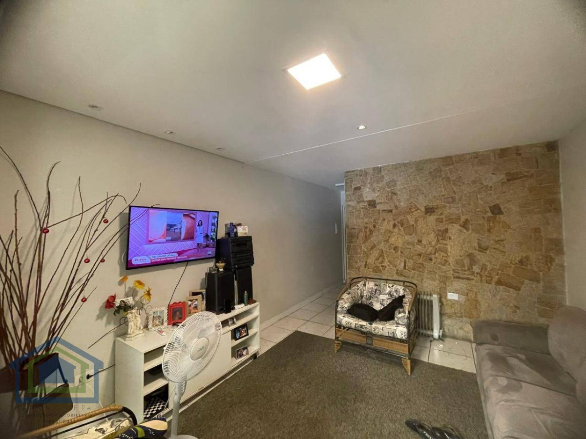 Lindo Sobrado com 03 Dormitórios  à Venda,  130m² no Bairro  Assunção em São Bernardo do Campo - SP - Casarely Imóveis