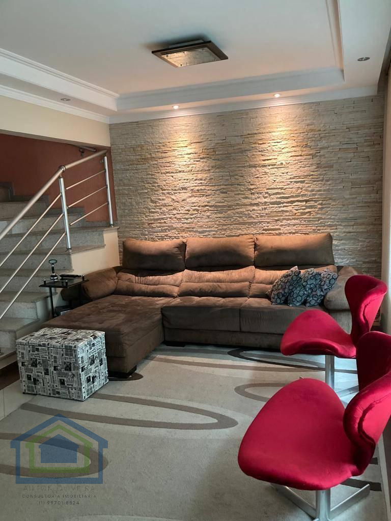 Lindo Sobrado com 03 Dormitórios sendo 01 Suítes  à Venda,  146m² no Bairro  Assunção  em São Bernardo do Campo - SP - Casarely Imóveis