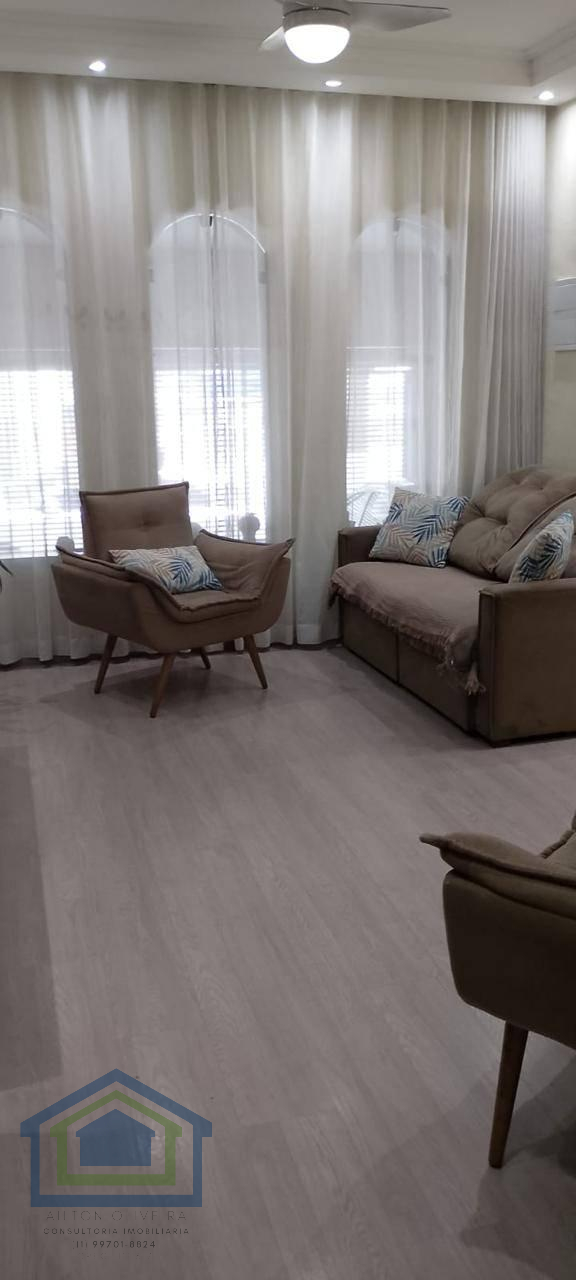 Lindo Sobrado com 03 Dormitórios sendo 01 Suítes  à Venda,  161m² no Bairro  Assunção  em São Bernardo do Campo - SP - Casarely Imóveis