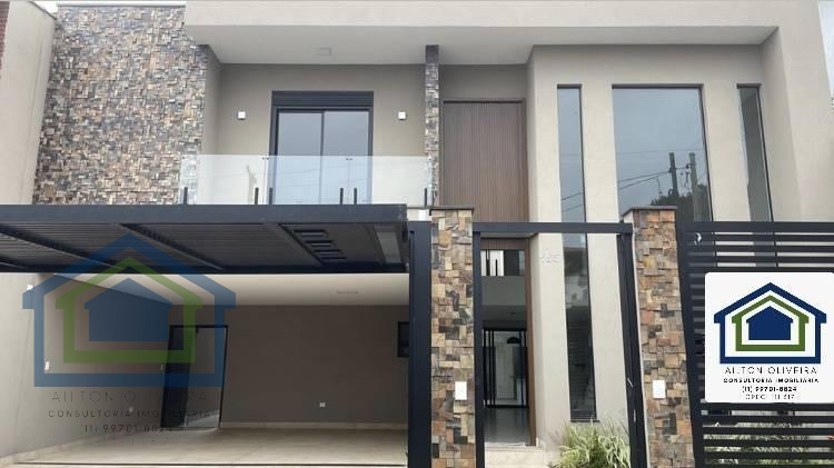 Lindo Sobrado com 03 Dormitórios  Sendo 3Suítes e 03 banheiros à Venda, 199m² de área Construída, com Terreno de 300m2   no Bairro Parque dos Passáros - Casarely Imóveis