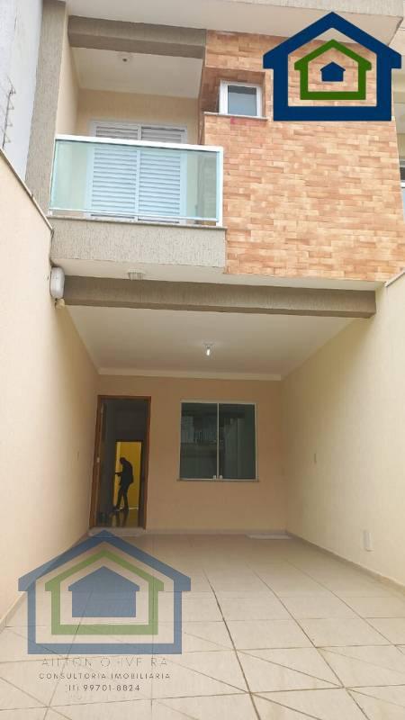 Lindo Sobrado de  115m²  com 03 Dormitórios, na Vila Alice em Santo André - SP - Casarely Imóveis