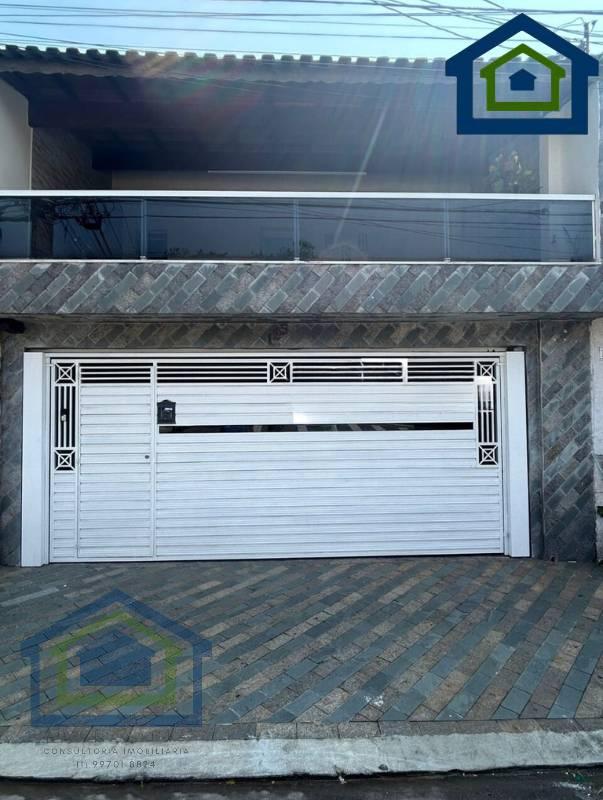 Lindo Sobrado de 220m² com 03 Dormitórios, sendo 01 Suíte, á venda, no Bairro Vila Camilópolis em Santo André - SP - Casarely Imóveis