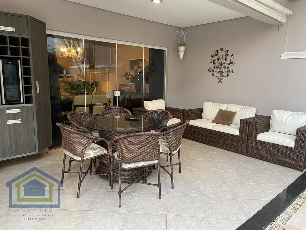 Lindo Sobrado de 270m² de  área Construída e Terreno 360m2 à venda no excelente Condomínio Fechado  Amstaldem  em Indaiatuba- SP. - Casarely Imóveis