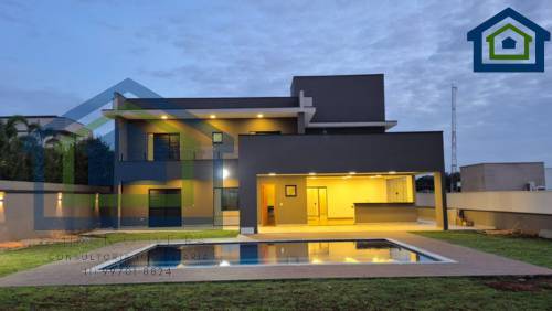 Lindo Sobrado de 356m²  de Área Construída, e Terreno de 1.000m², com Muito Verde no Condomínio Portal dos Lagos  em Boituva - SP. - Casarely Imóveis