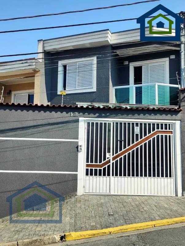 Lindo Sobrado de  86m²  com 02 Dormitórios Sendo 02 Suítes, na Vila  Camilopolis em Santo André - SP - Casarely Imóveis