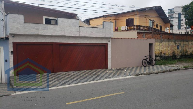 Sobrado com 03 dormitórios sendo 01 Suítes e 6 banheiros à Venda, 206 m² por R$ 990.000 Bairro dos Casa em São Bernardo do Campo - Casarely Imóveis